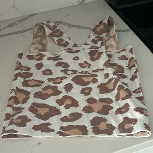 Cheetah top size large